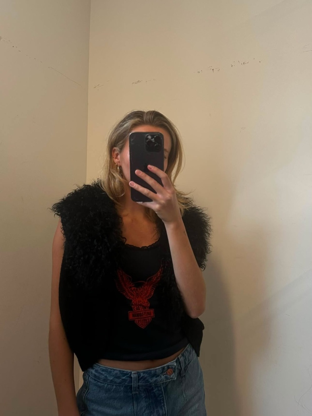 Vintage Black Knit Sweater Vest with Faux Fur mohairCollar